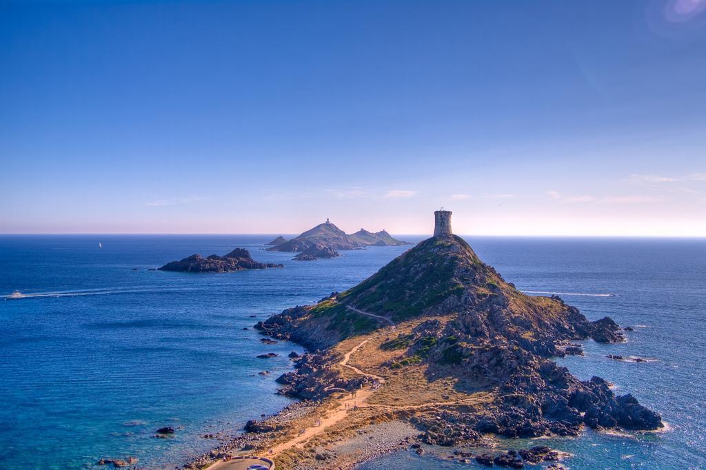 Les iles sanguinaires